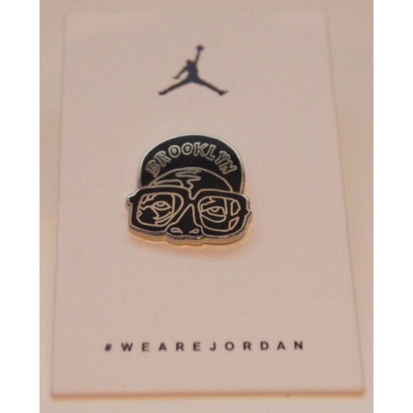 Jordan Pins Spike Lee #WEAREJORDAN - Picture 1 of 6